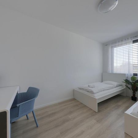 Bazova Apartment With Free Parking Bratislava Exterior foto
